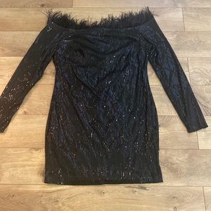 Off the shoulders black sequins dress Sz 2xl